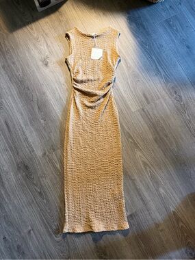 Beige textured bodycon dress